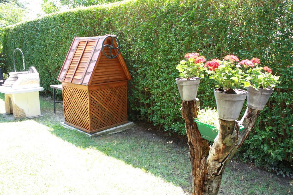 Manner Villa Balatonalmádi الغرفة الصورة